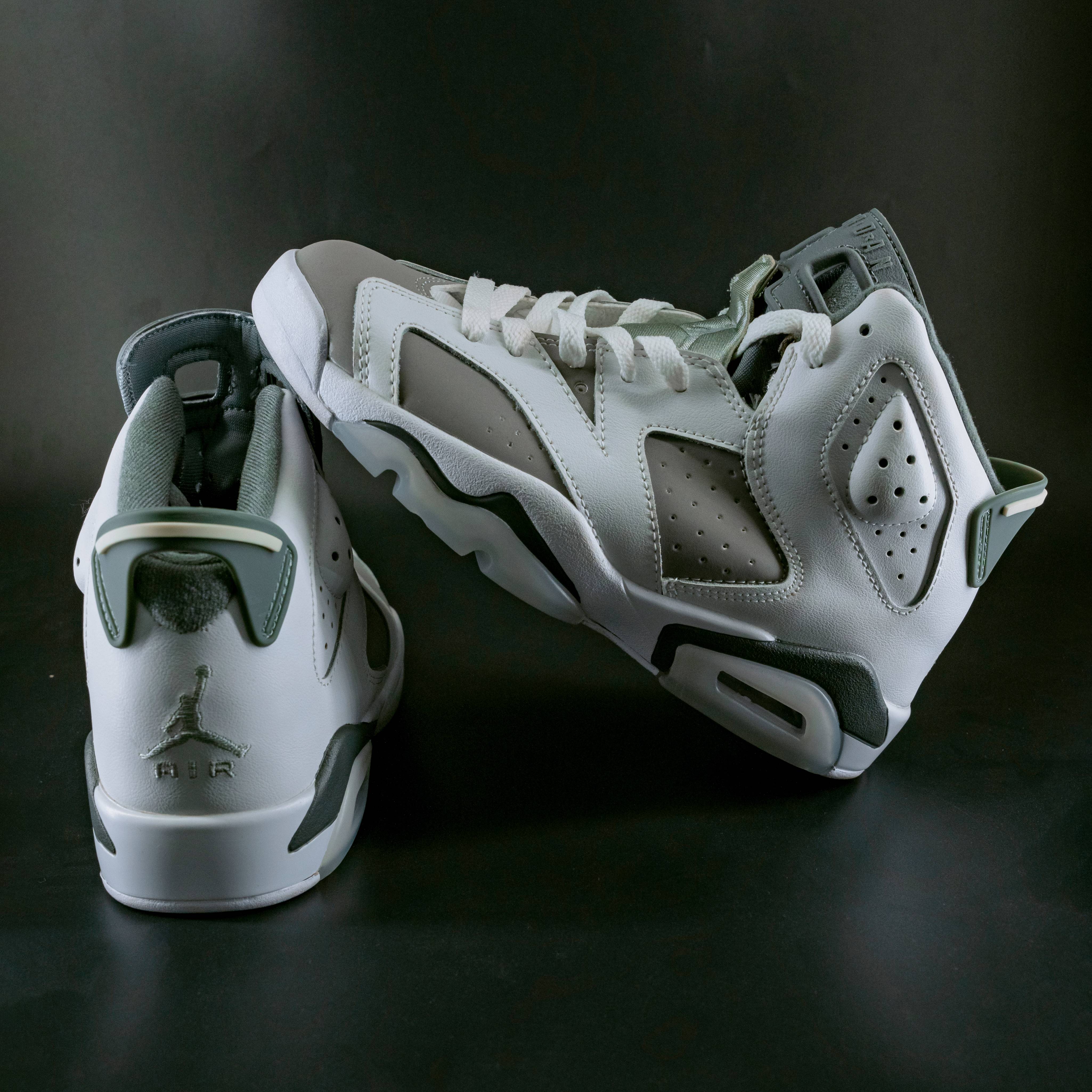 Air Jordan 6 cool Grey