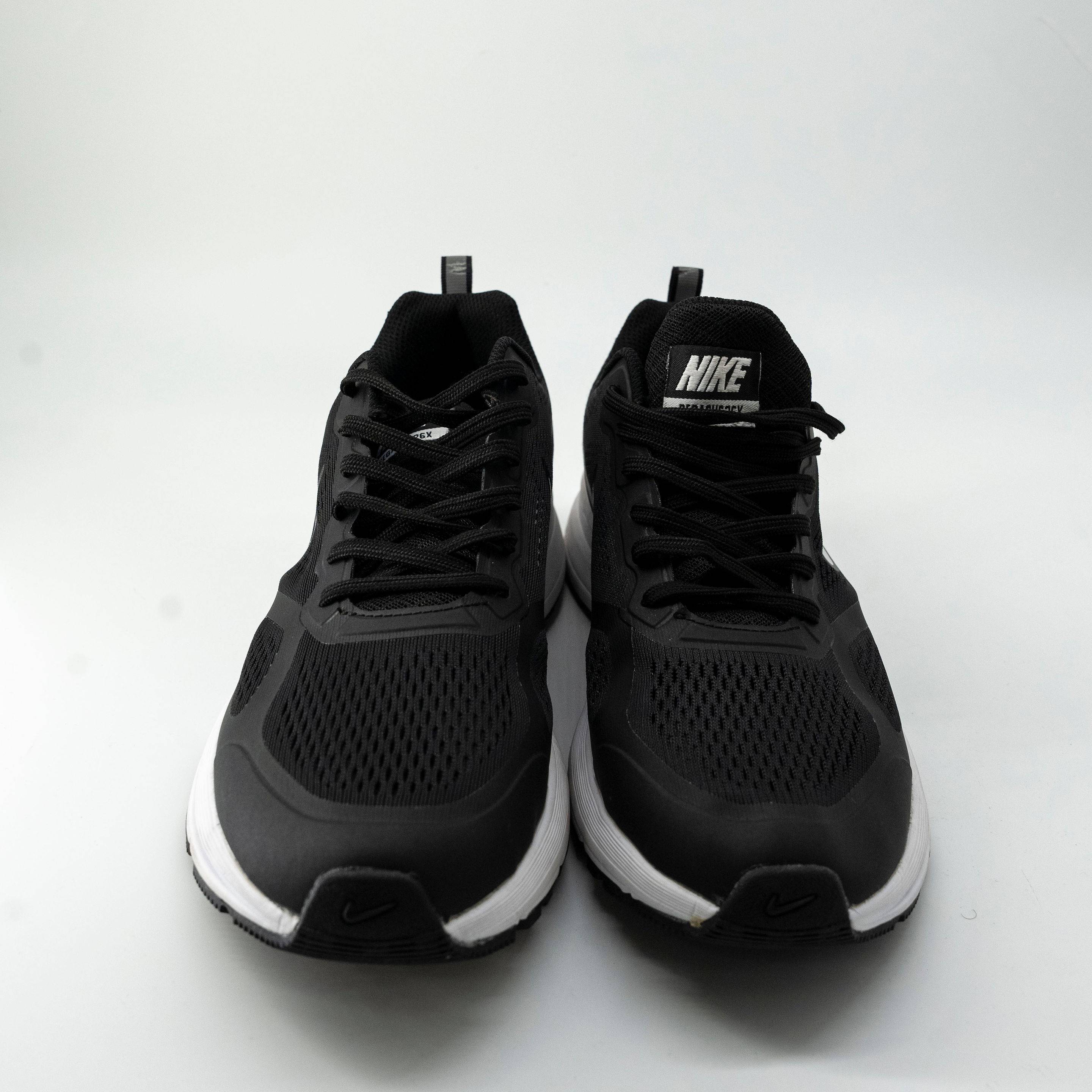 Nike Air pegasus 26 triple black