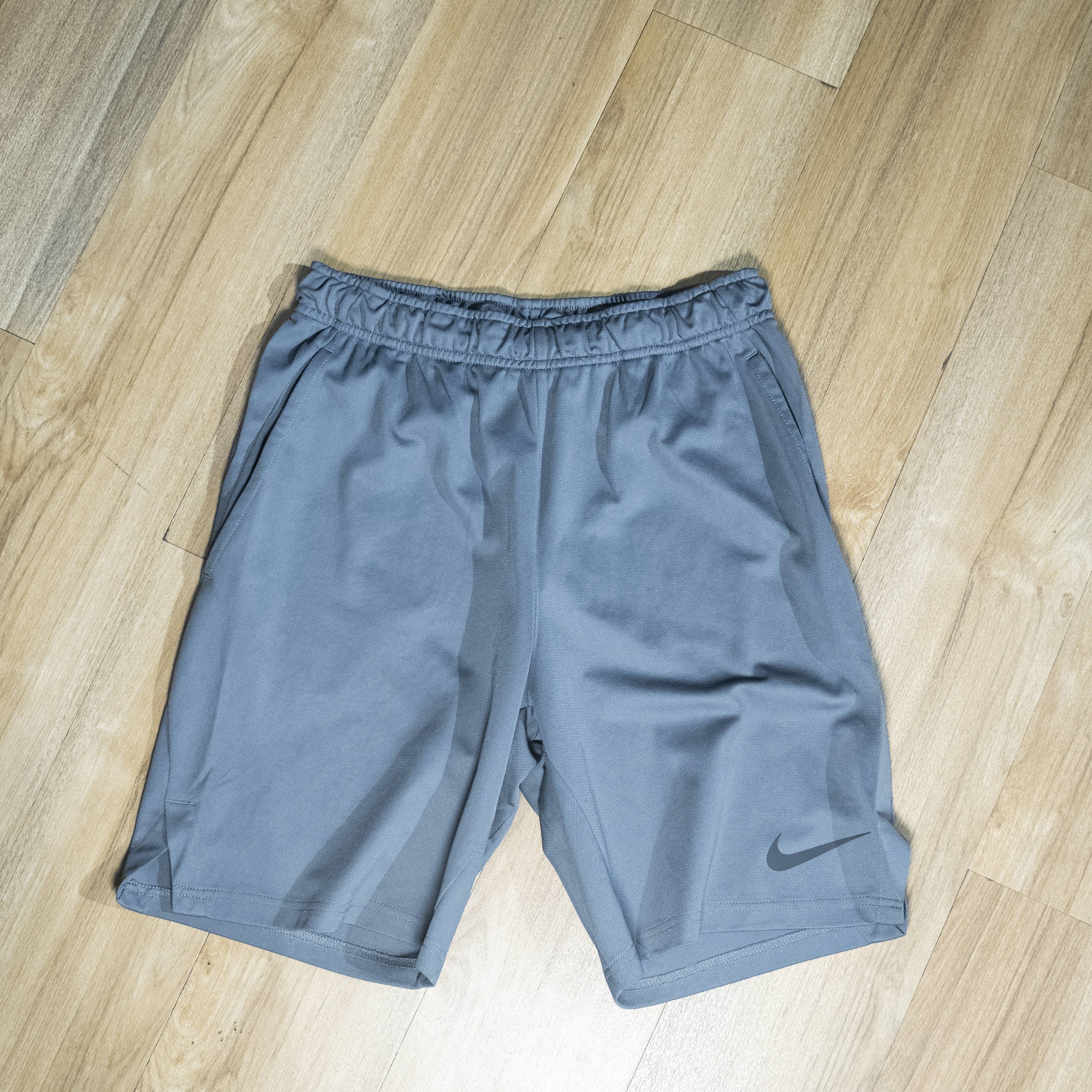 Nike Men's Gray Athletic Shorts