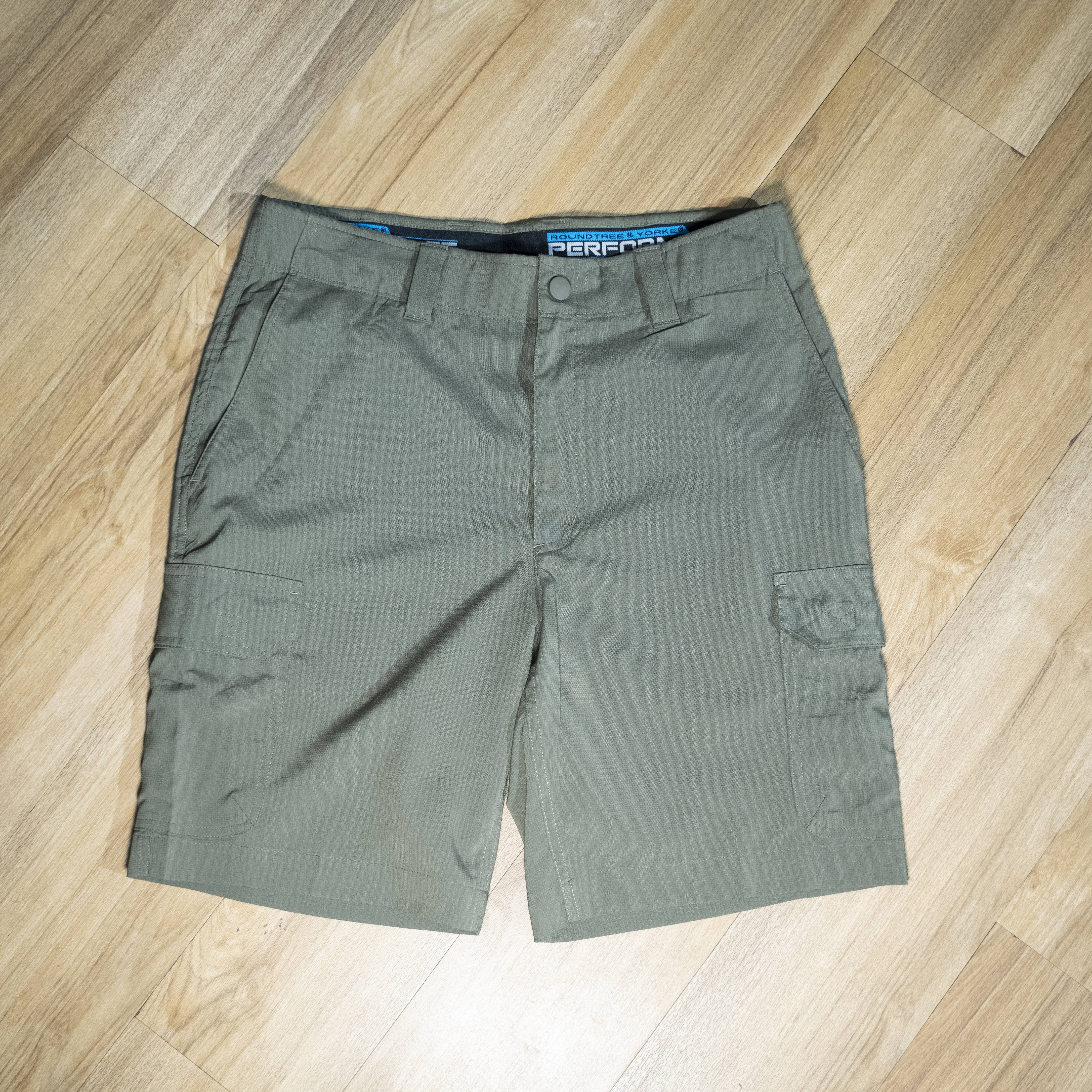 Men's Performance Cargo Shorts - Olive Green