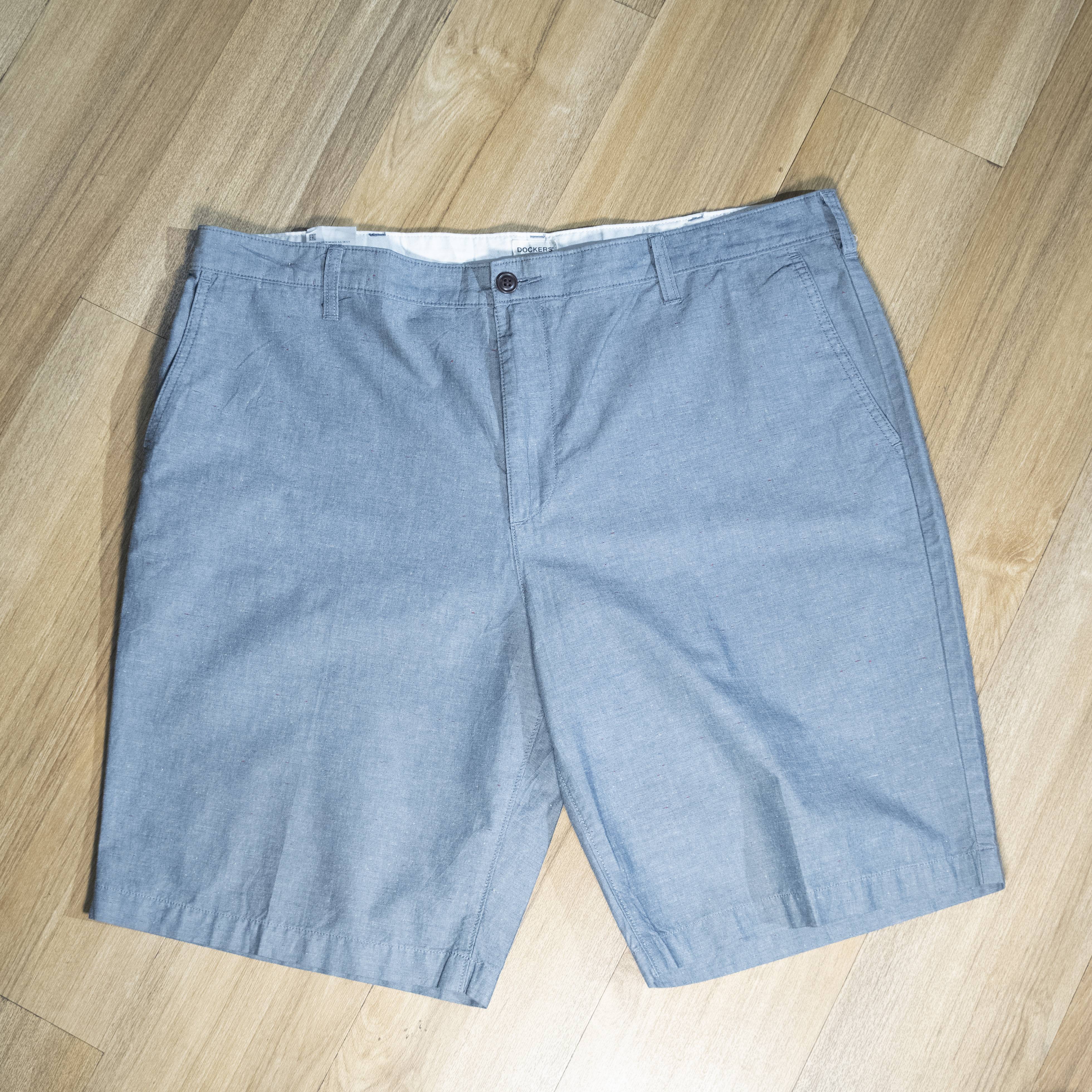 Men's Light Blue Chambray Flat-Front Shorts