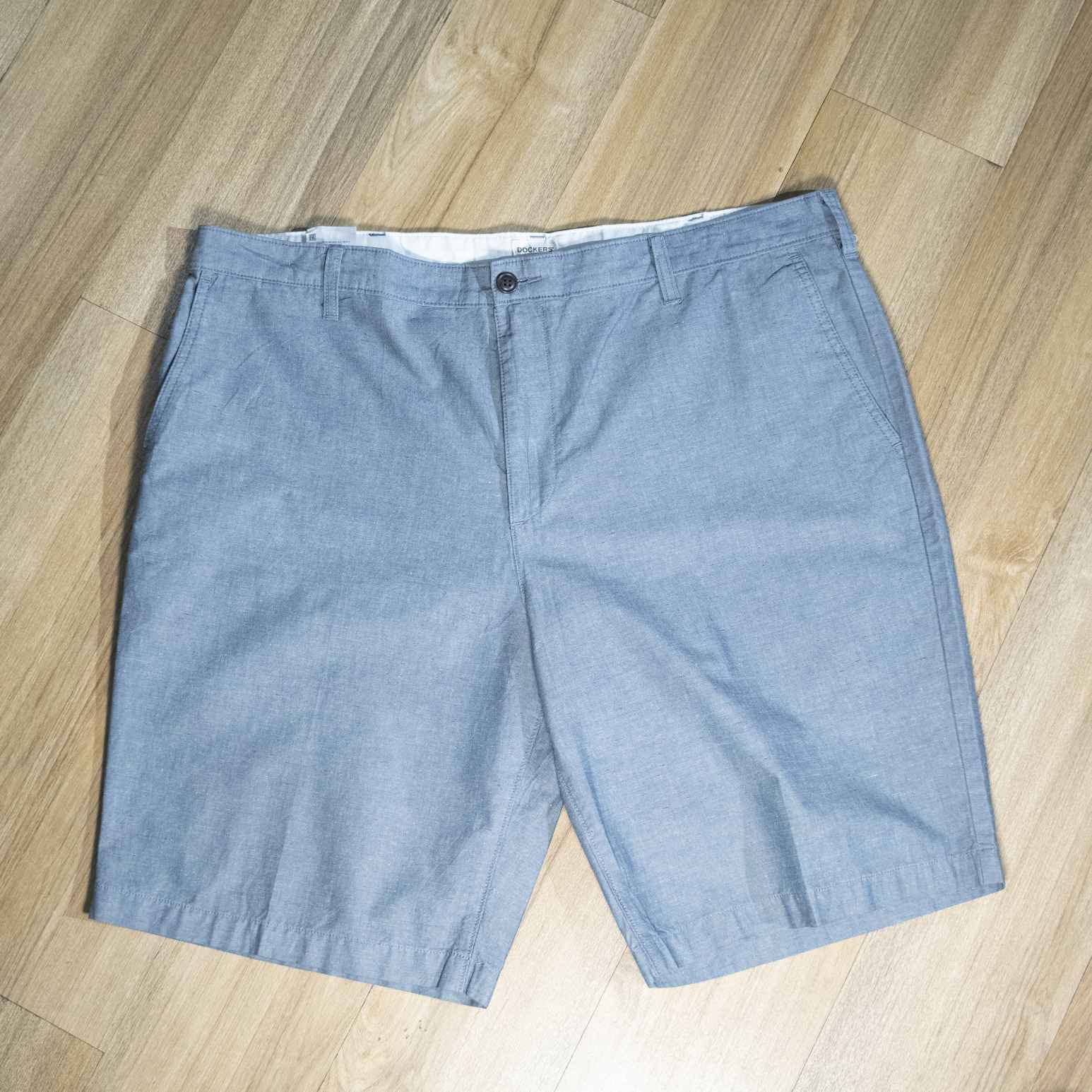 Men's Light Blue Chambray Flat-Front Shorts