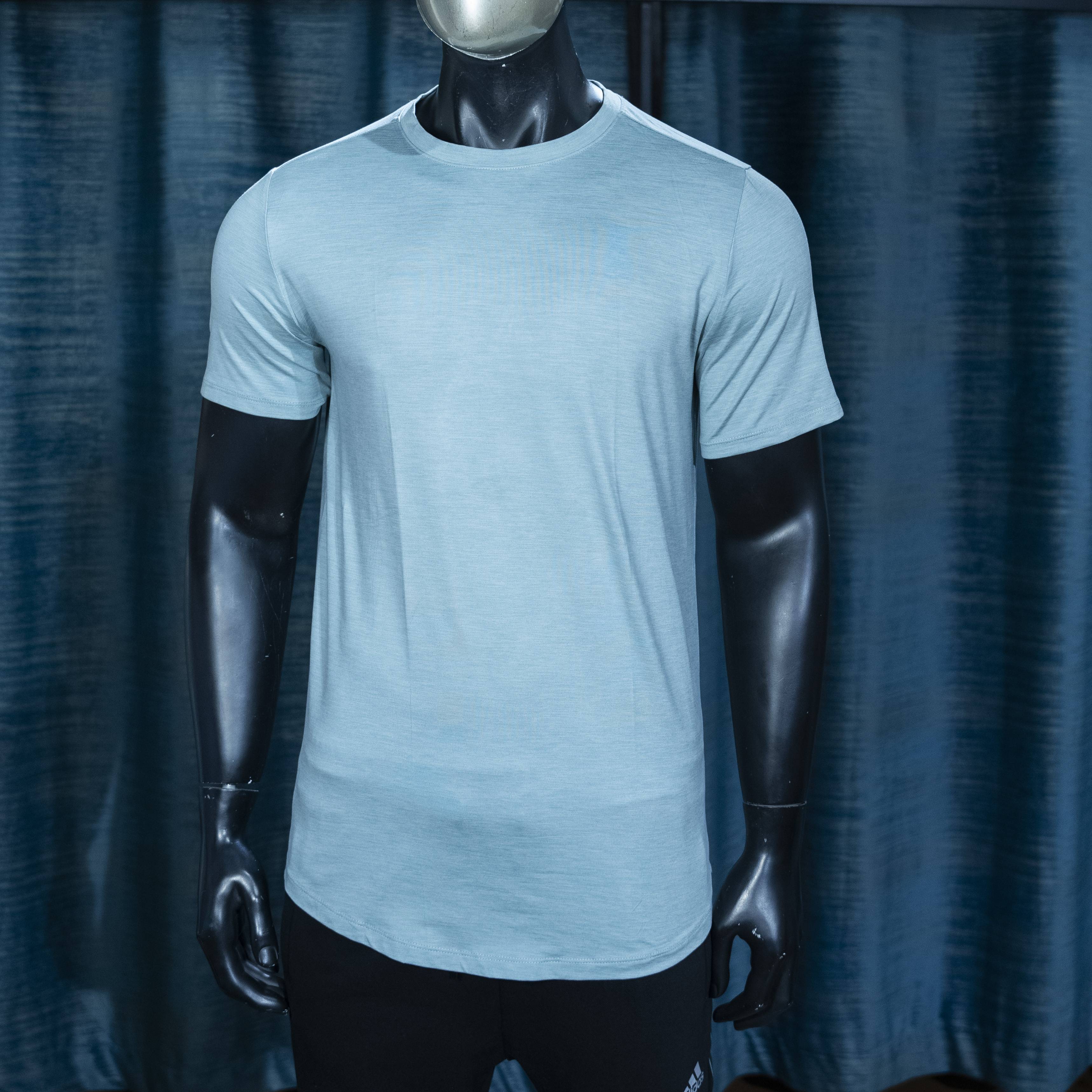 Men's Light Blue Curved Hem Crew Neck T-Shirt