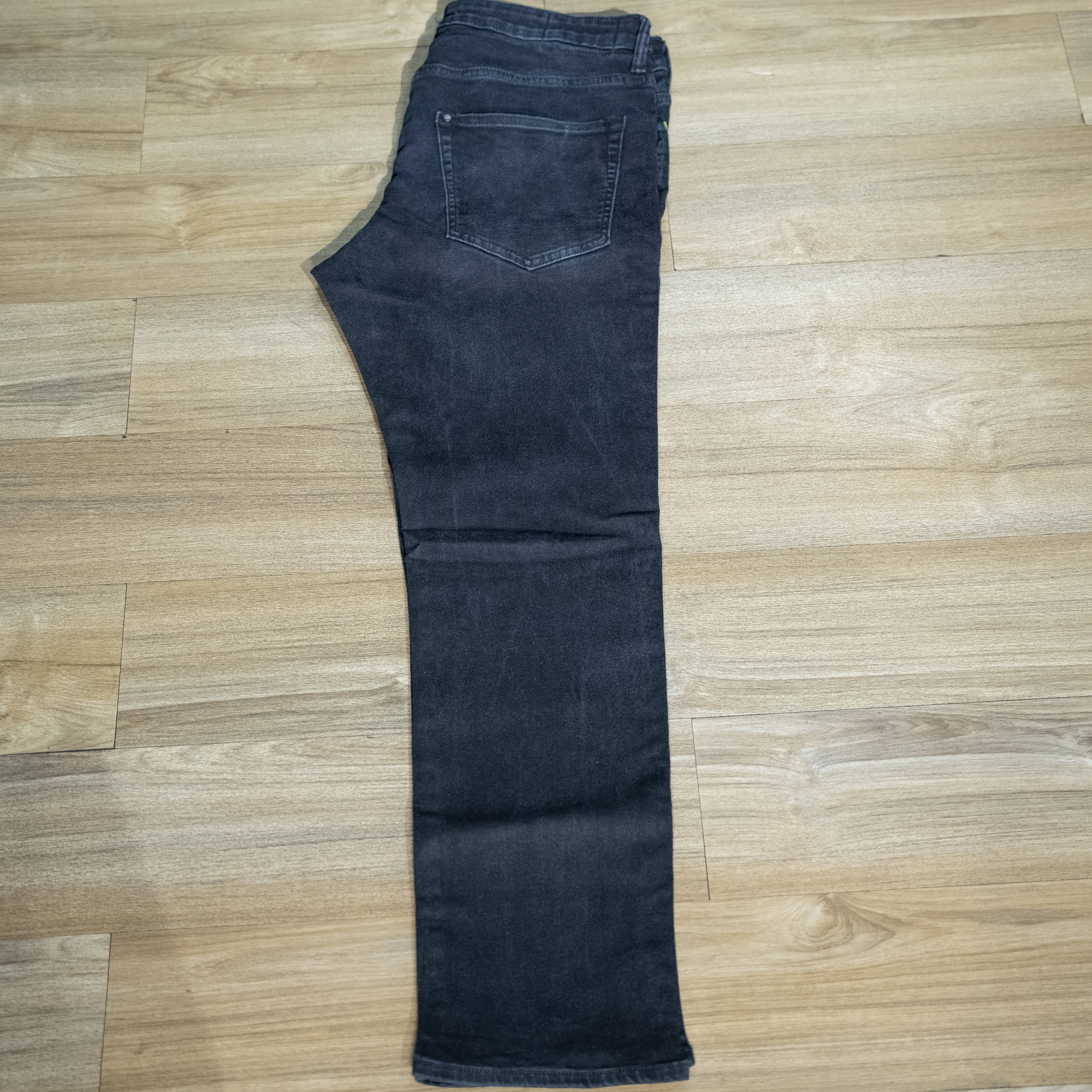 Men's Black Wash Slim-Fit Jeans