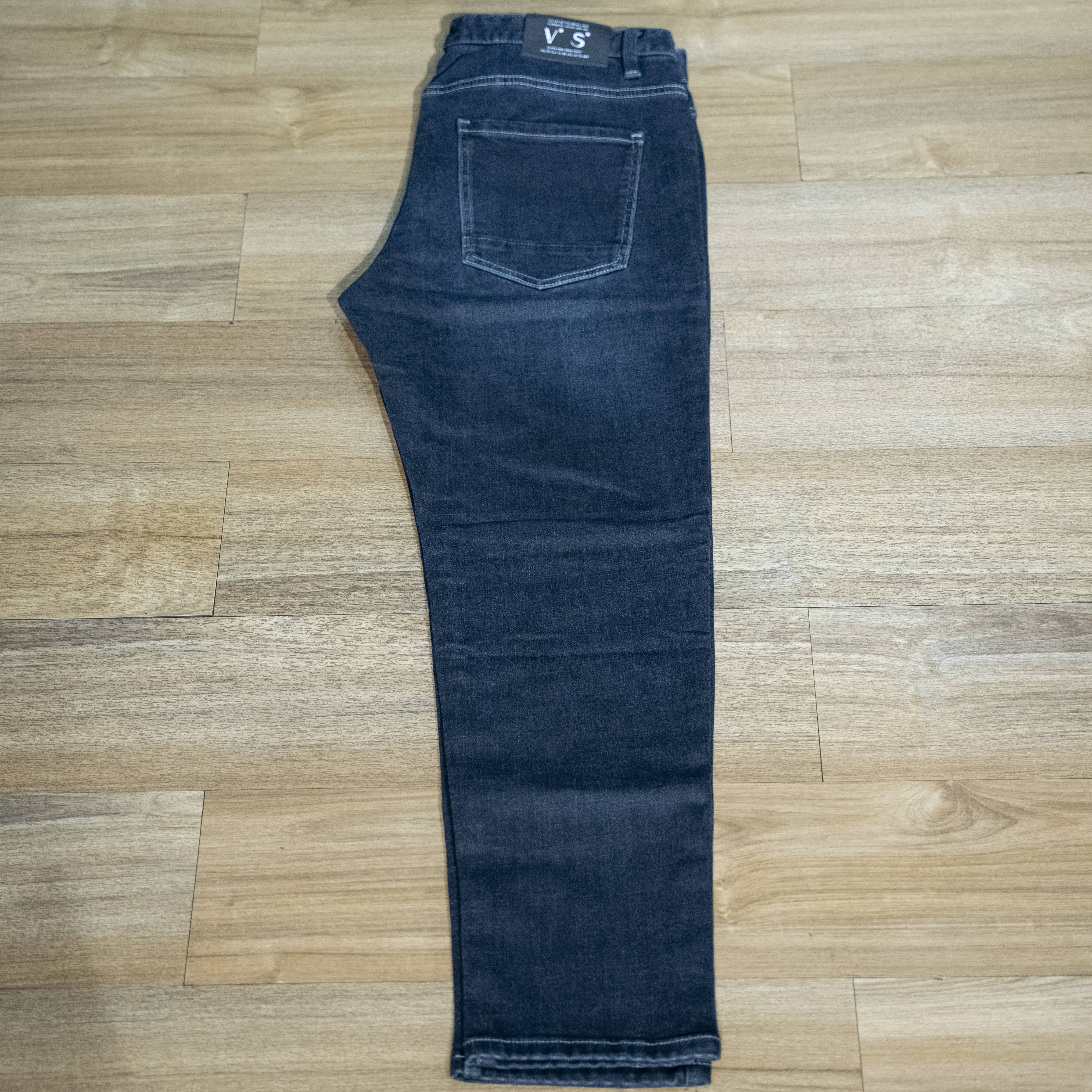 Men's Dark Wash Tapered Jeans