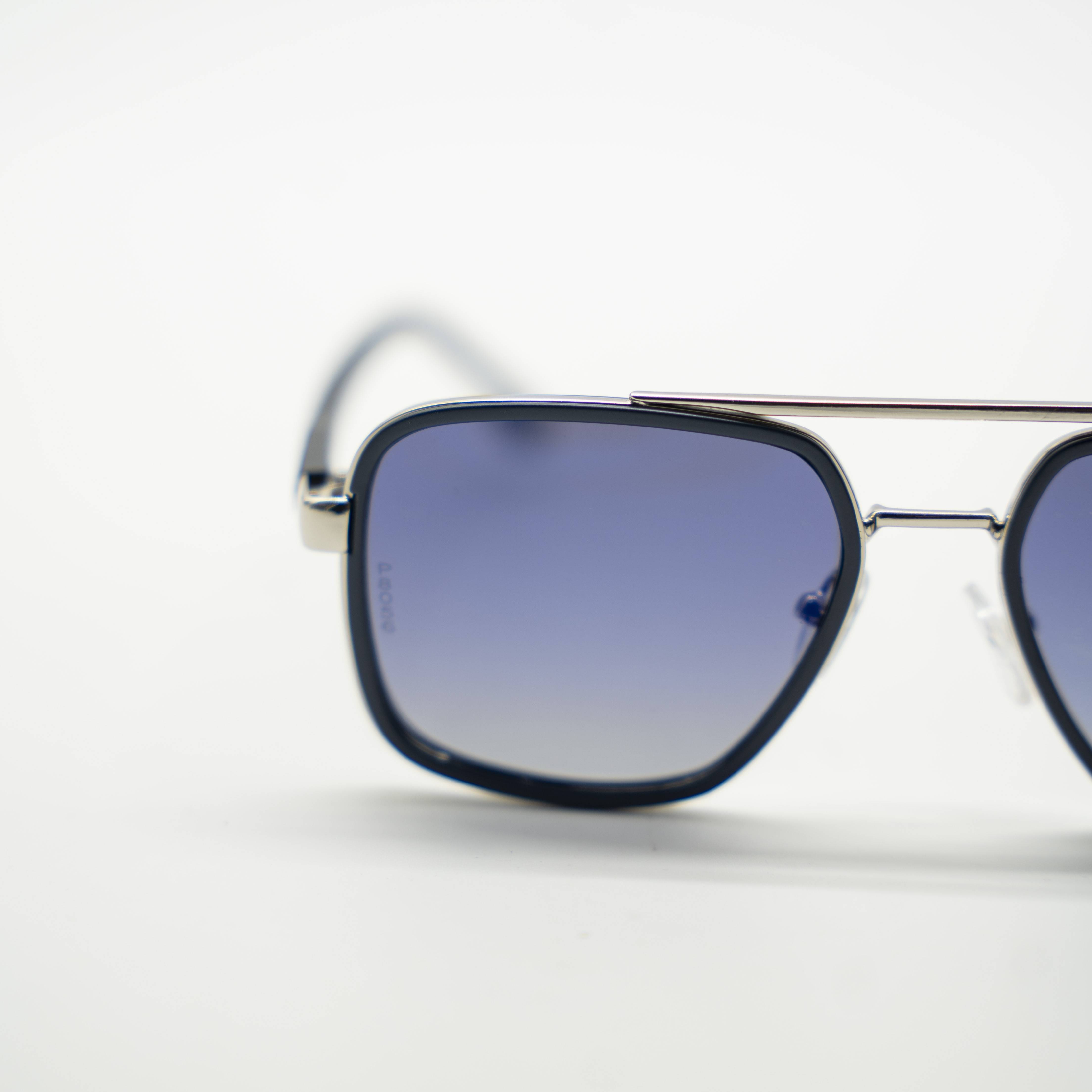 Lacoste Polarized Aviator Sunglasses