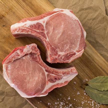 Pork loin chops Bone-in per KG