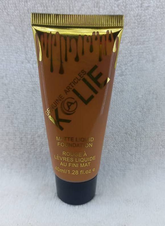 Kolie Matte Liquid Foundation 40ml