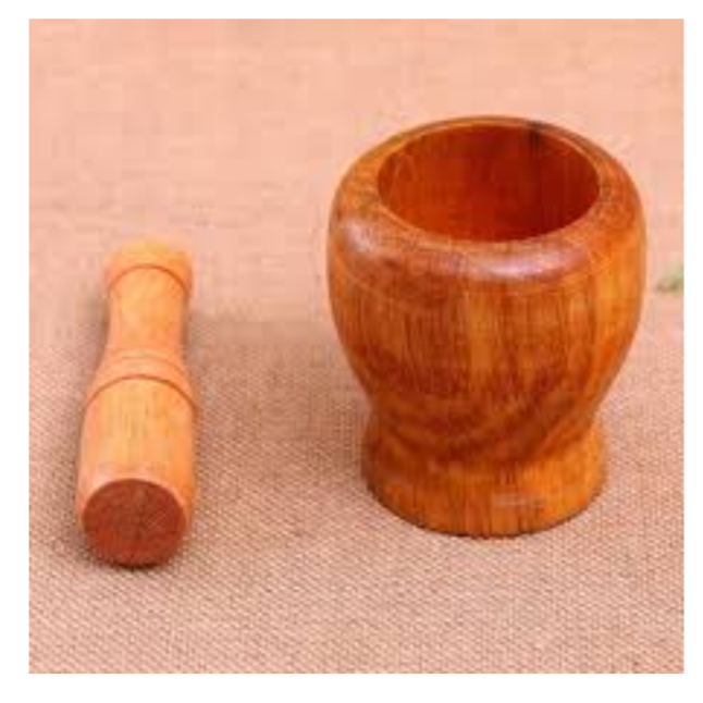 GARLIC & GINGER POUNDER (WOODEN)