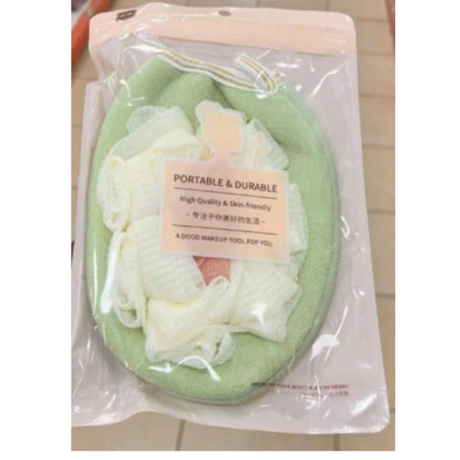 PORTABLE AND DURABLE MAKEUP TOOL SET