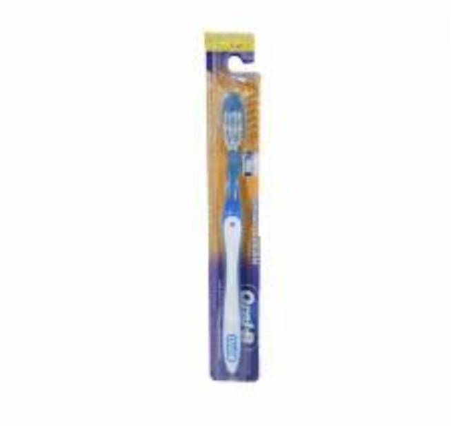 Oral b shiny clean medium toothbrush