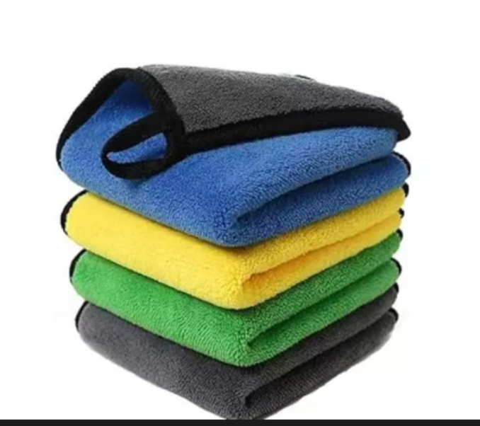 Microfibre cleaning clath