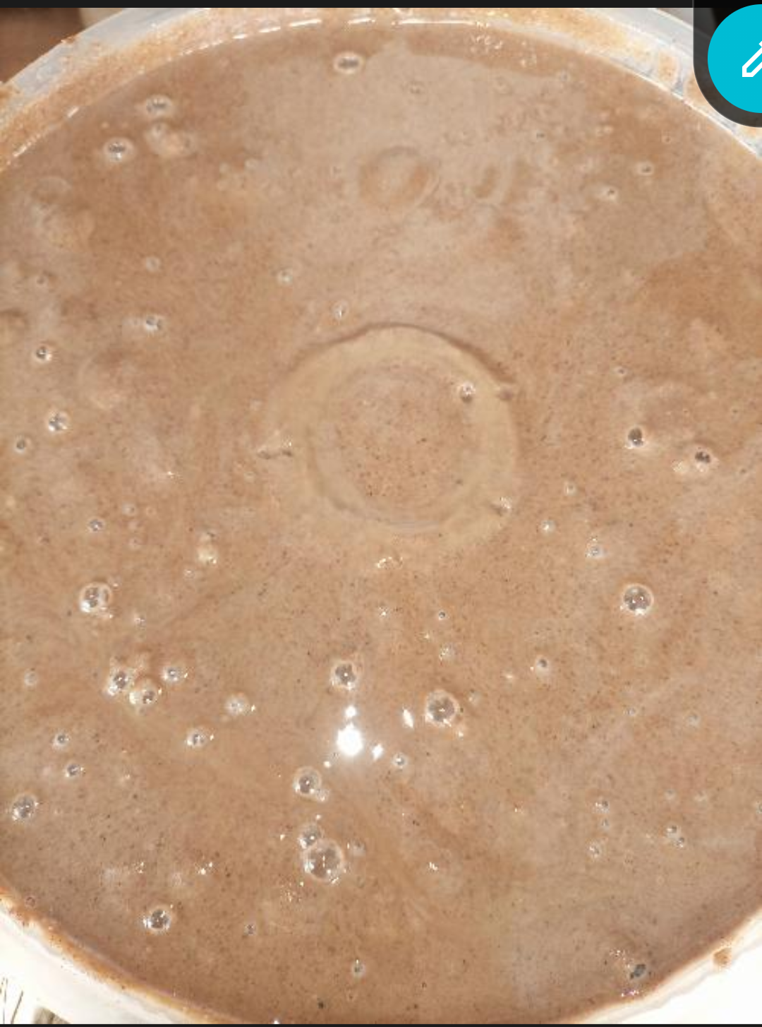 Peanut butter (mix of raested peanut and oil)