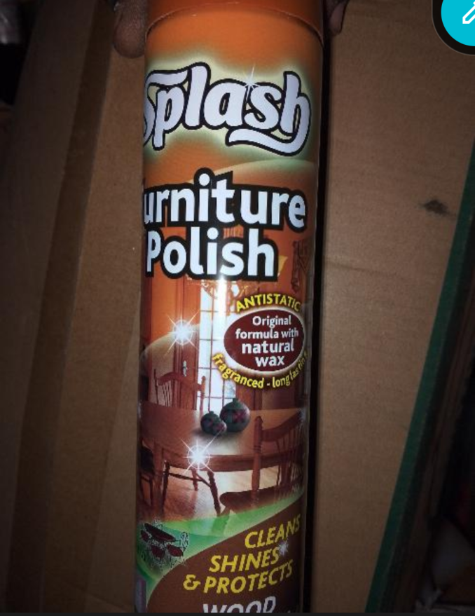 Sprash furniture polish