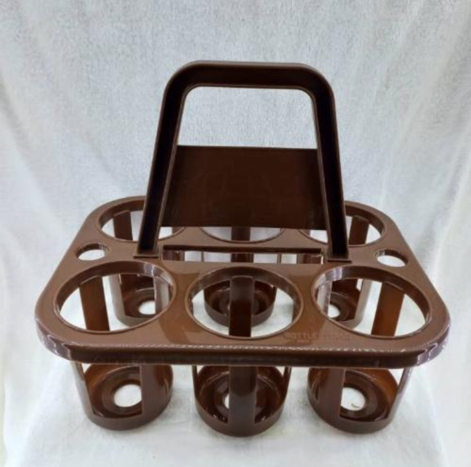 Plastic bottle carrier