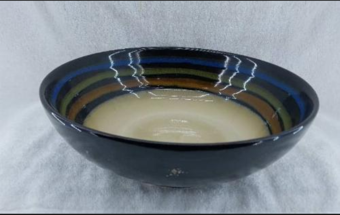 Coloured bowl