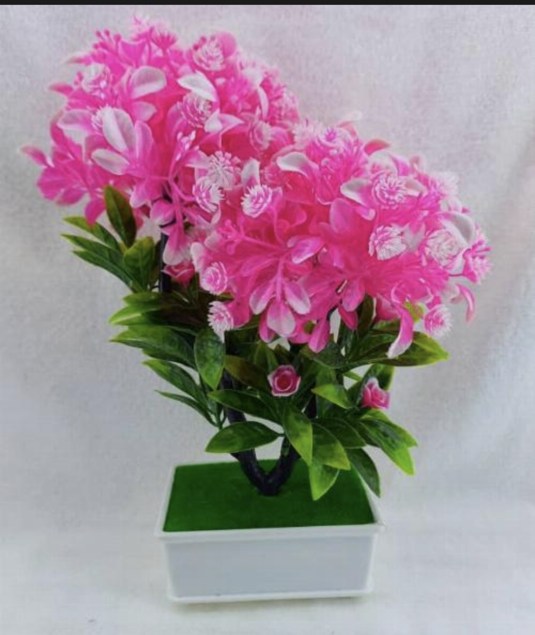 Plastic flower