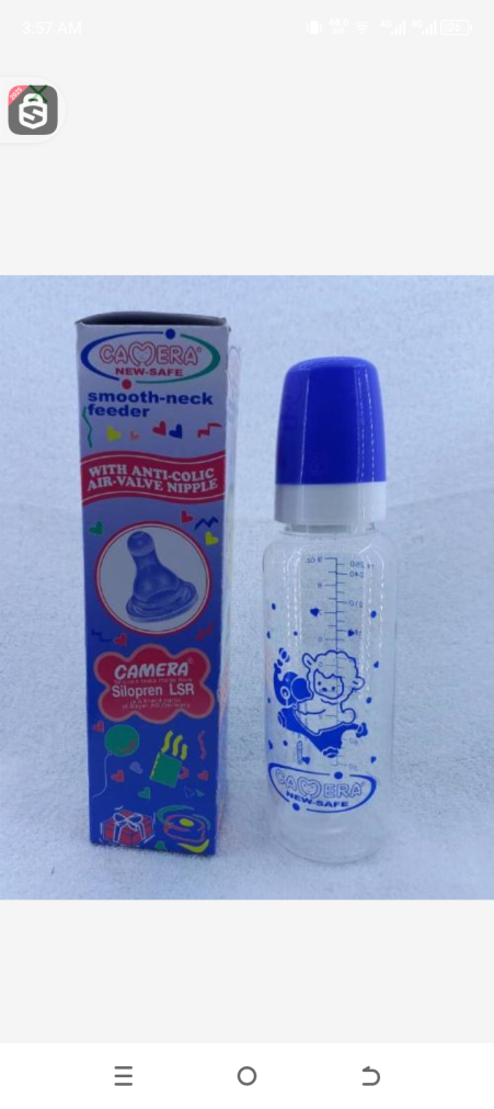 Camera smooth neck feeder