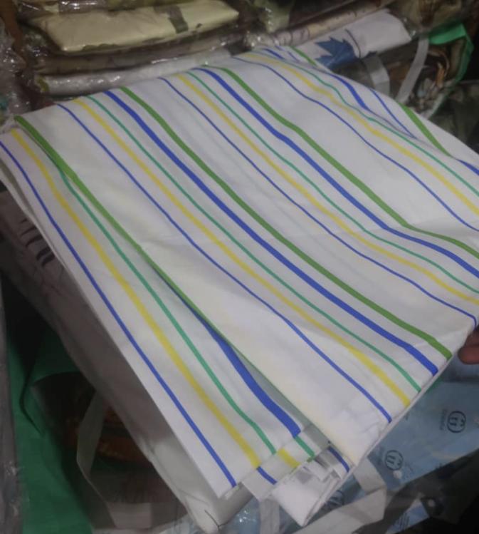 Bed sheets cotton size of 2.2m*2.2m with 2 pillows case