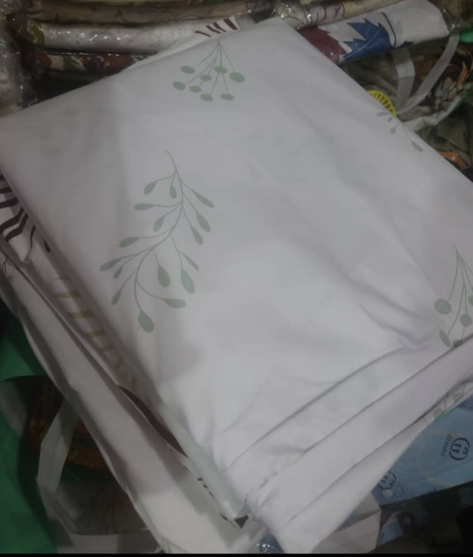 Bed sheets cotton size of 2.2m*2.2m with 2 pillows case