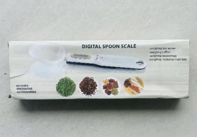 Digital spoon scale