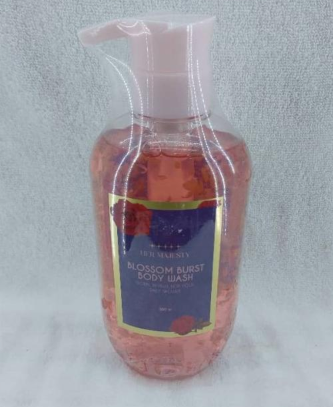 Her  Majesty Blossom Burst Body Wash 500ml