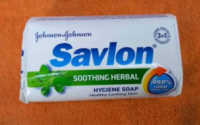 Savlon SOOTHING HERBAL Hygiene Soap 175gr