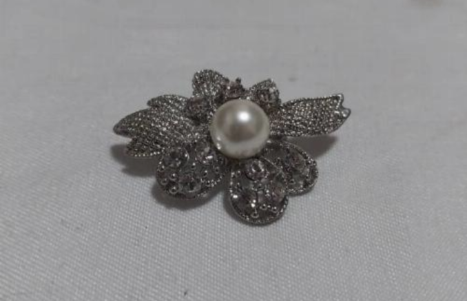 Elegant Women's Brooch No 2