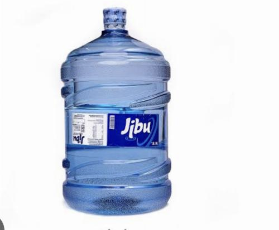 Jibu Water Gallon
Jibu with gallon and water