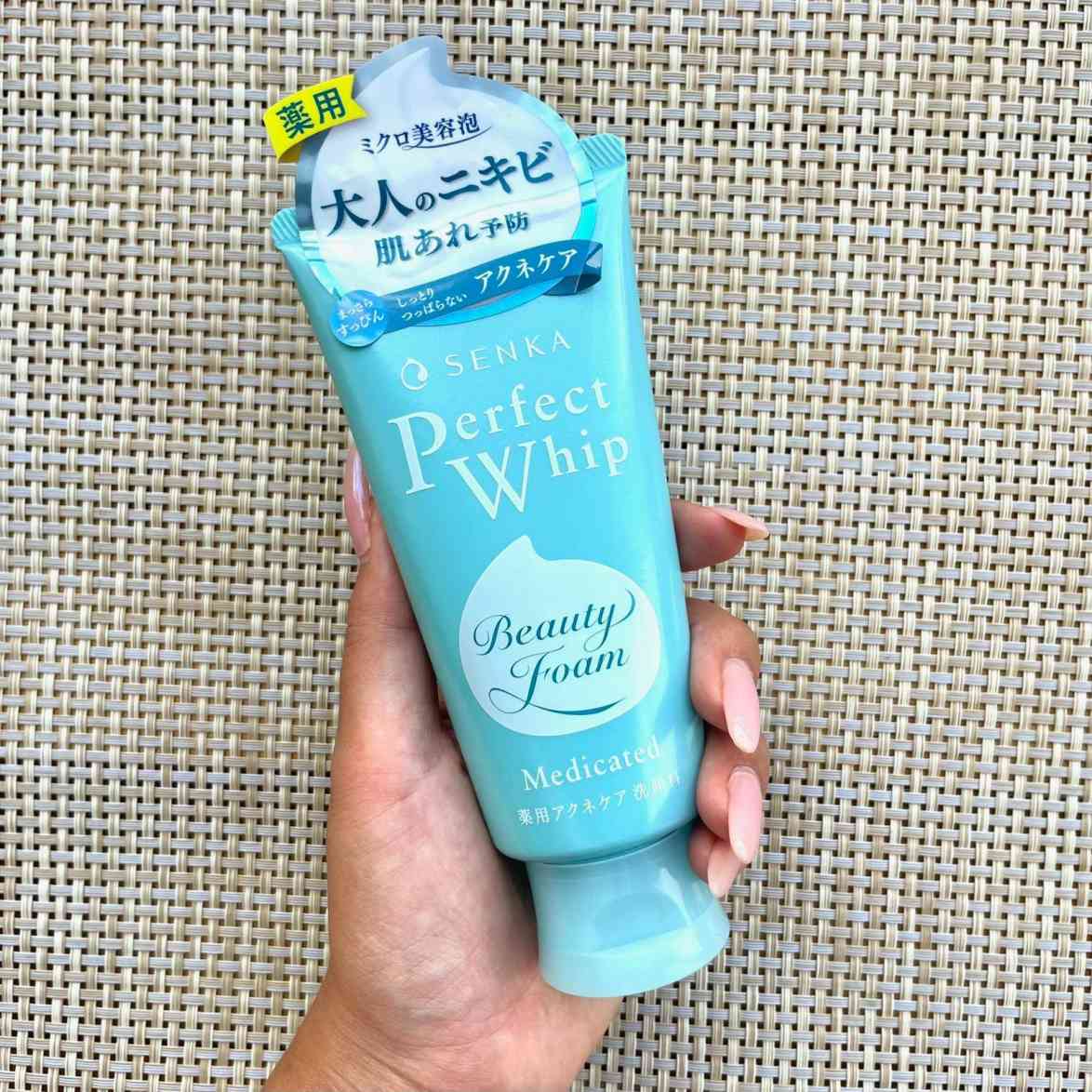 Senka Perfect Whip Medicated