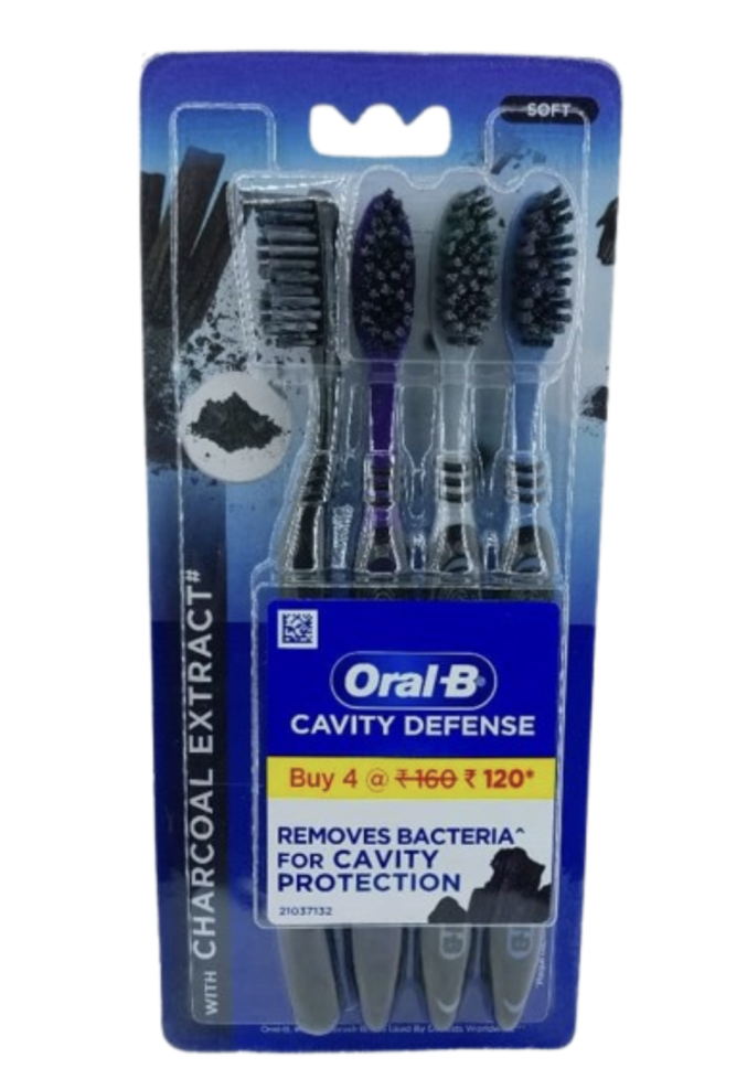 Oral -B Soft Toothbrush Cavity Defense with Charcoal EXtract 4pcs