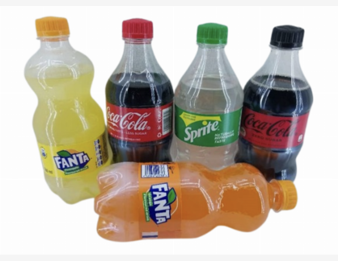 Soda (FANTA) 500ml
A soft drink that contains carbonated water