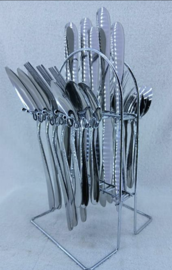 24pcs cutlery set
6 Dinner knives, 6 Dinner forks,6 Dinner spoons and 6 Tea spoons