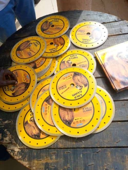 Gold Camel diamond cutting disc
