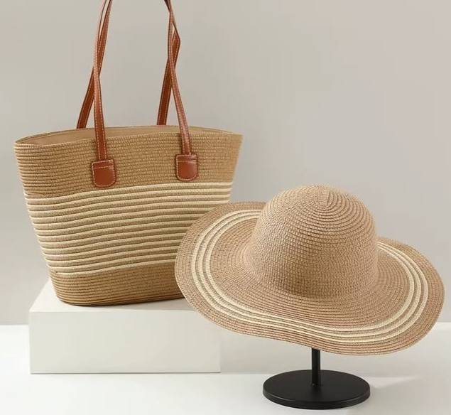 Straw beach hat & tote bag