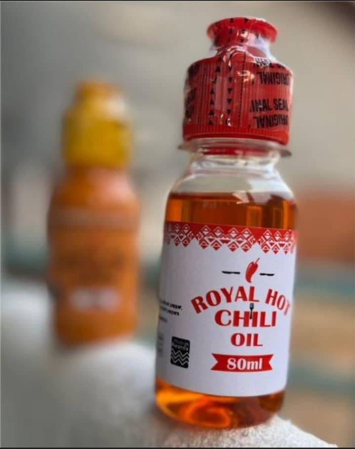 Royal hot chili oil 80 ml