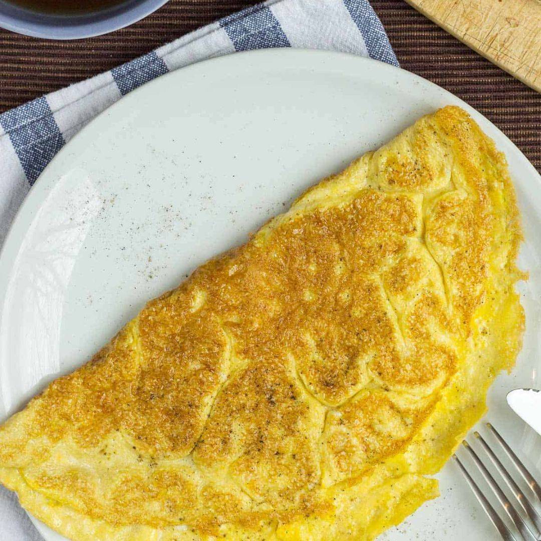 Plain Omelette (Eggs,Onions)