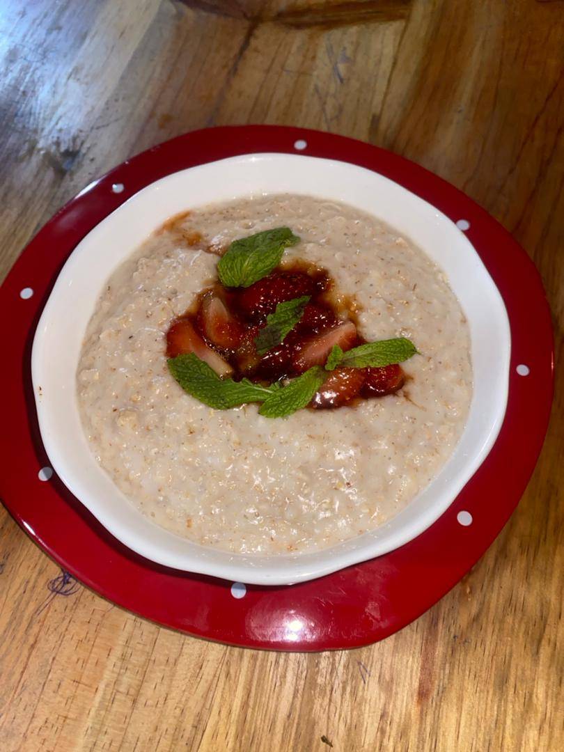 Wheat Porridge with  Fruits & Honey