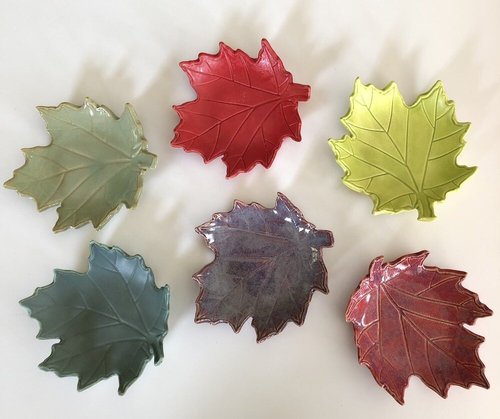 Maple Leaf Plate XC4