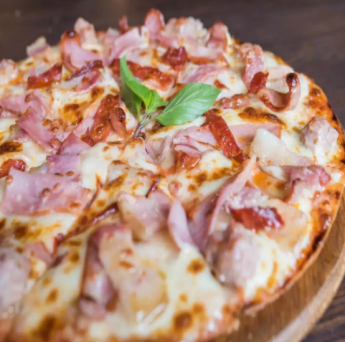 Ham cheese pizza