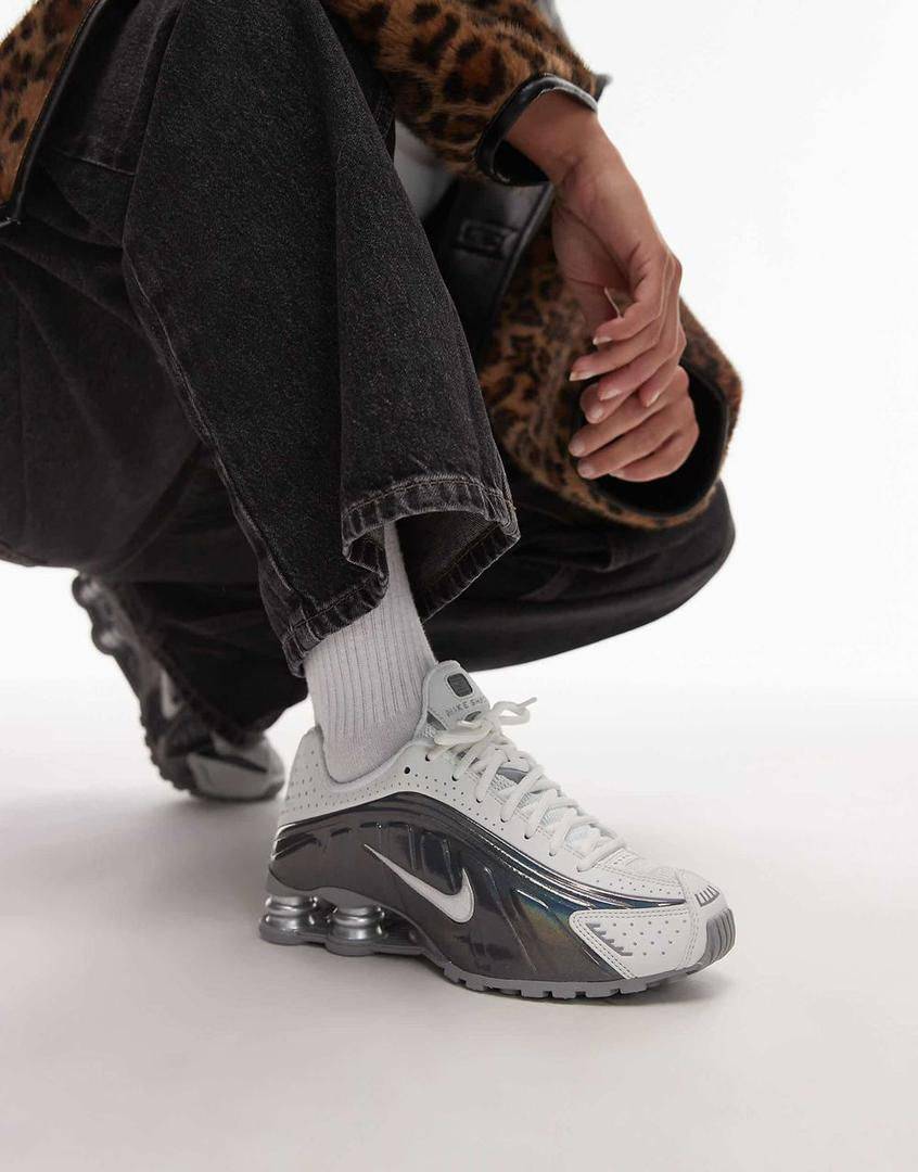 Nike shox R4
